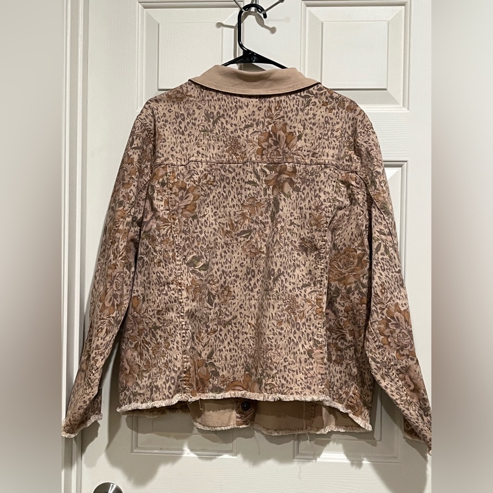 DIANE GILMAN Floral Leopard Print Button-Up Jacket in Taupe and Beige SZ 3X - Picture 5 of 9